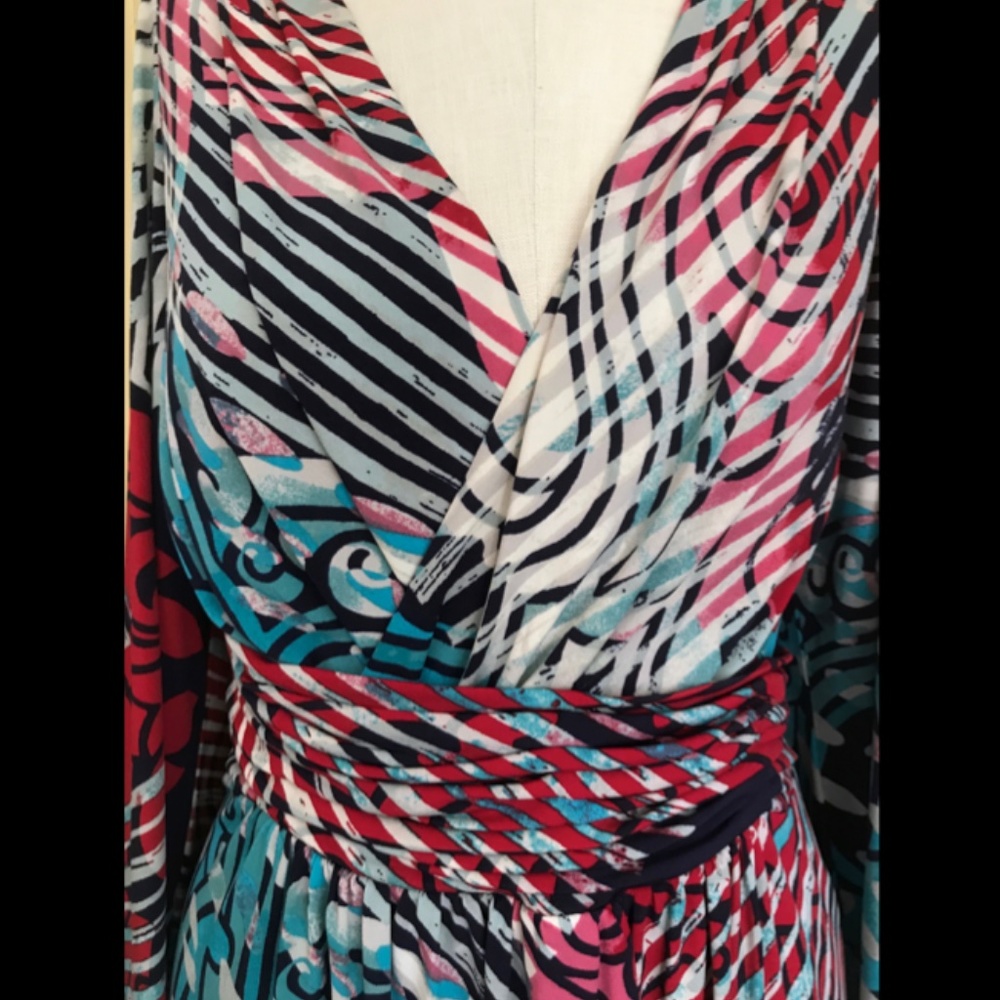 Laundry Colorful Bell Sleeve Dress - Picture 5 of 11